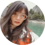 Vivian, travel consultant