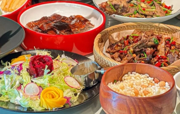 Guilin’s Culinary Treasures: 10 Must-Visit Food Landmarks