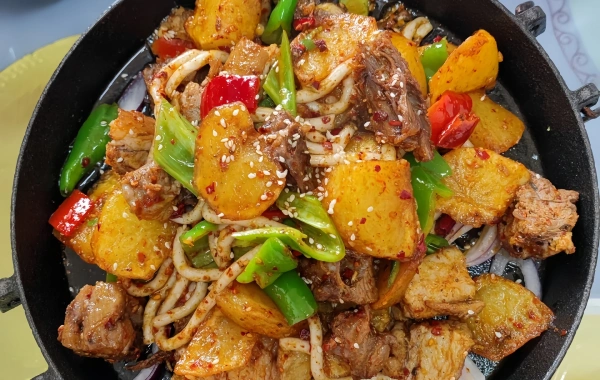 Gansu's Culinary Odyssey: Top 10 Dishes that Define Northwest China’s Flavor