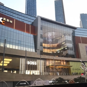 Top 10 des destinations shopping à Qingdao : un guide pour la thérapie de détail et les expériences de style de vie