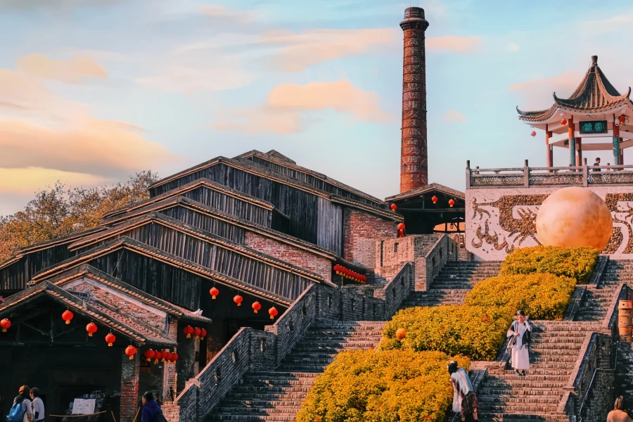 Nanfeng Ancient Kiln: A Legendary Journey Through Five Hundred Years of Unextinguished Fire in a Dragon Kiln