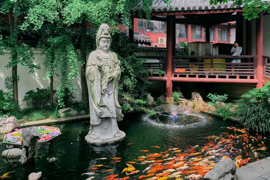 Yunxiang Temple: A Legendary Journey of White Cranes Flying South from a Thousand-Year-Old Temple-3