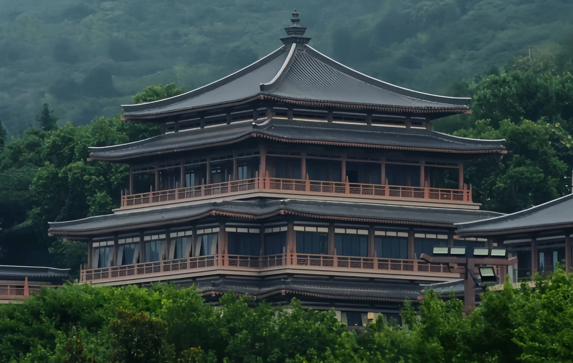 Lishan: A Natural Scroll Carrying Three Thousand Years of Chinese Historical Memory