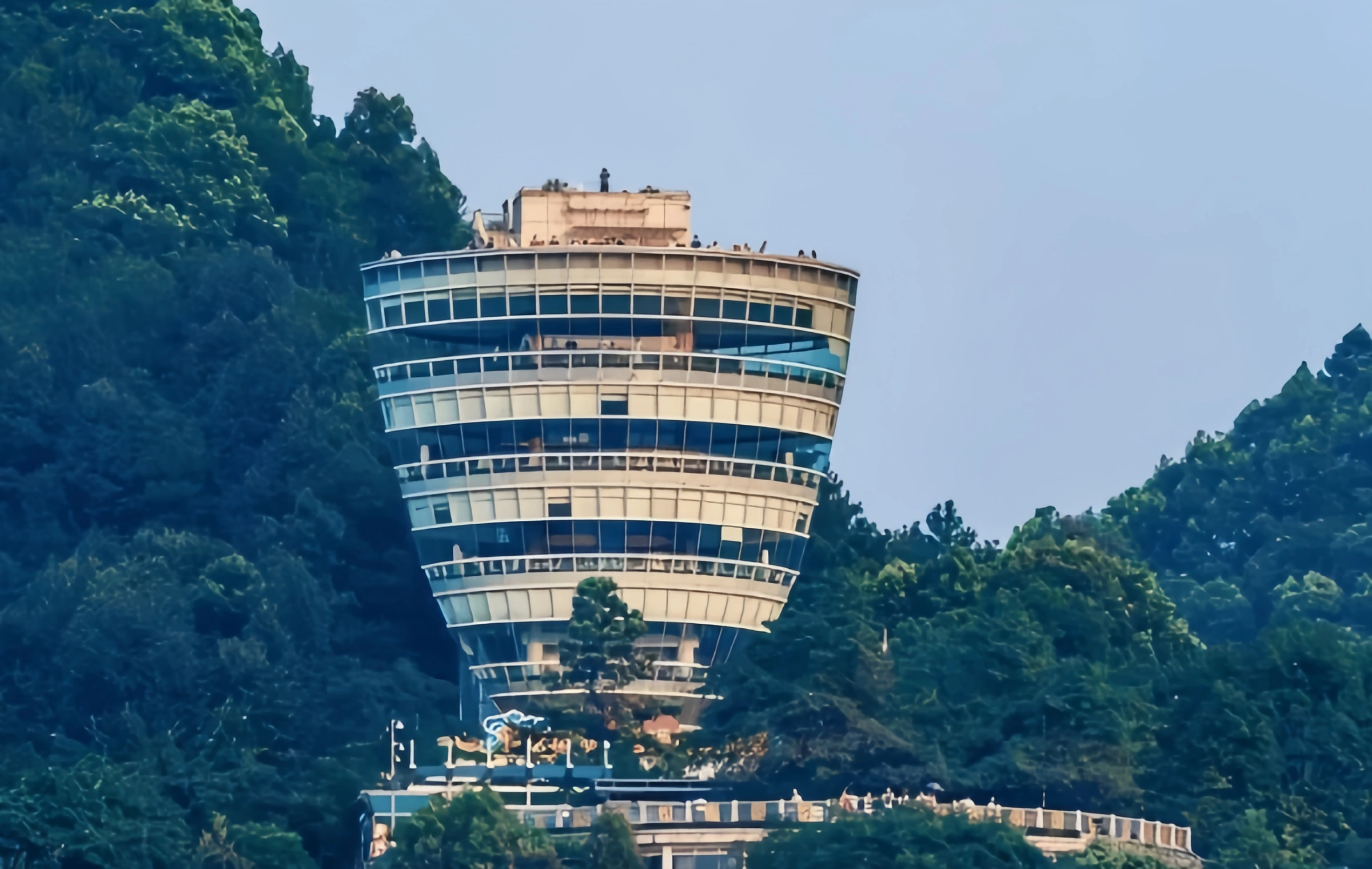 Chongqing Nanshan Scenic Area: A Three Dimensional Sky Garden Suspended in the Urban Sky-3