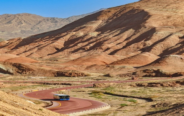 Красочная Данксия: путешествие в геологические чудеса «радужных гор» Китая-4