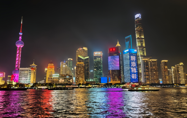 The 14-Day (Shanghai, Chongqing, Zhangjiajie, Guilin, Hong Kong) Private China Odyssey: Urban Thrills, Natural Wonders & Cultural Delights