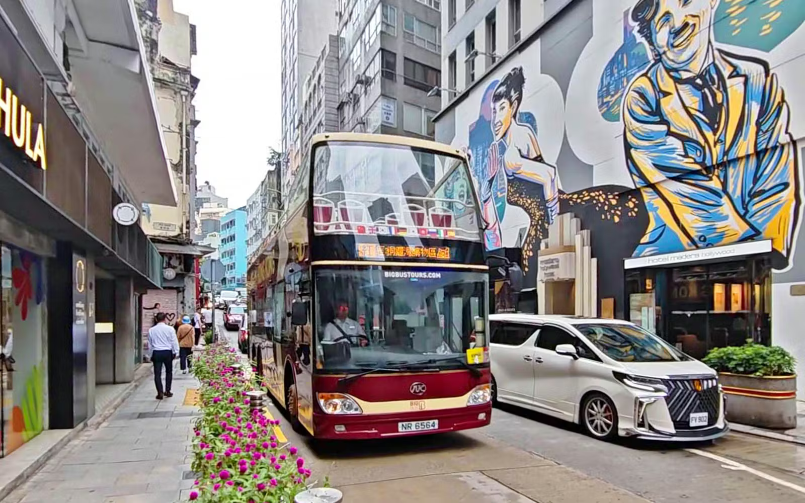 Big Bus: Hong Kong Hop-on Hop-off Bus Tour con Victoria Harbor Transfer
