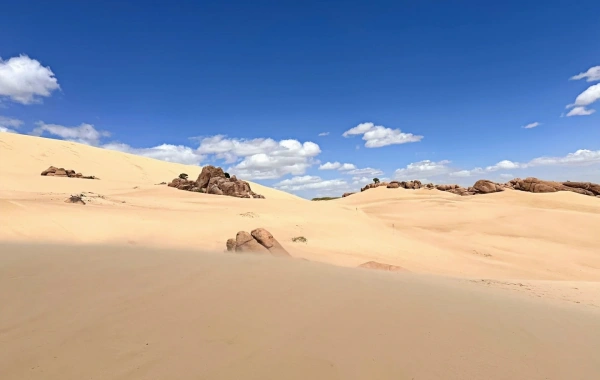 Yulong Sand Lake: A Prehistoric 