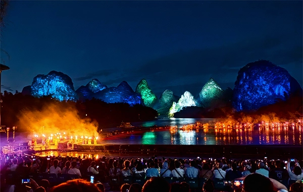 Impression Liu Sanjie: la prima performance del mondo in scena a Yangshuo, Guilin