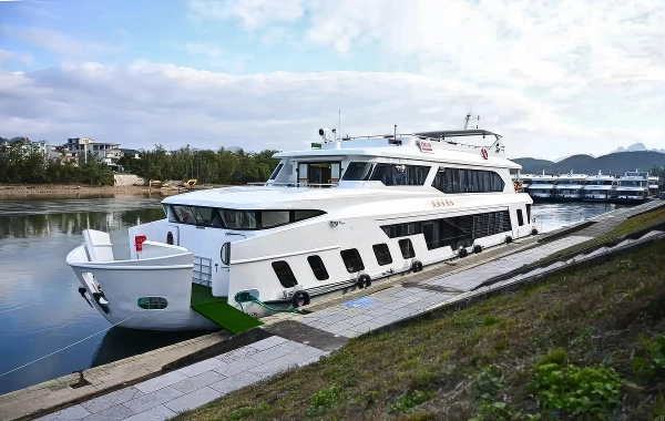 Li River Five-Star Cruise: An Unparalleled Luxury Voyage Through Guilin's Karst Paradise-2