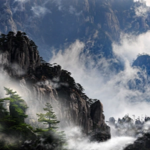 11-Day Shanghai, Huangshan, Xi’an & Beijing Group Tour: Yellow Mountain, Terracotta Warriors & China’s Classic Highlights