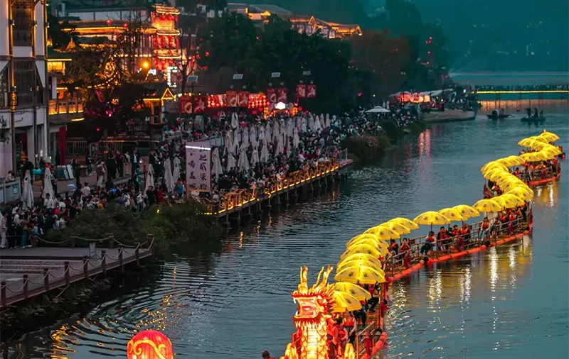 Chengdu to Leshan One-Day Trip 3.webp