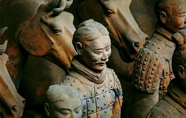 Xi'an Private Day Tour: Terracotta Army, Grand Tang Mall & Immersive Tang Cultural Show