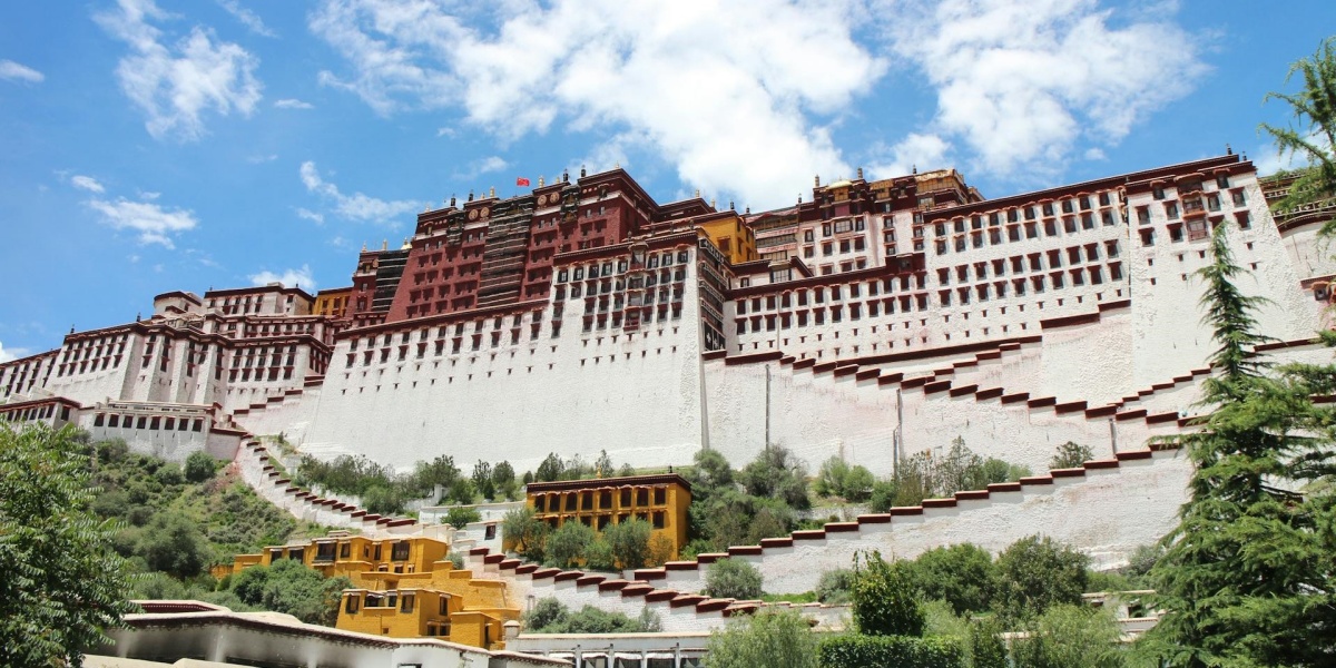 Tibet's Top 10 Must-See Tourist Attractions