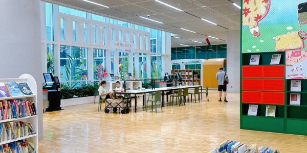 1739609883609.jpg 浦东儿童图书馆.jpg
