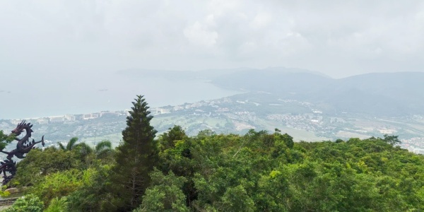 <a class='seo-content-a'  target='_blank'  href = 'https://intotravelchina.com/html/web/sanyatrip/index.html'>Yalong Bay</a> Tropical Paradise Forest Park，china travel,day trips in sanya.jpg