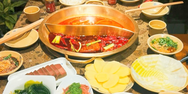 Xiao Long Kan Hot Pot.jpg