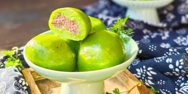 Green Rice Ball.jpg
