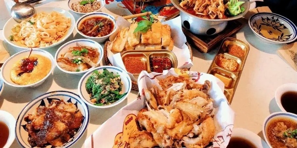 dongxingstreet.jpg