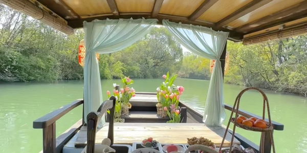Rowing boat.jpg