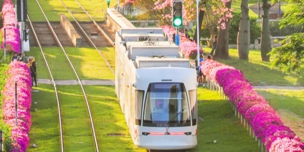best time to visit <a class='seo-content-a'  target='_blank'  href = 'https://intotravelchina.com/html/web/guangzhoutravelguide/index.html'>Guangzhou</a>,<a class='seo-content-a'  target='_blank'  href = 'https://intotravelchina.com/html/web/hangzhou/index.html'>china travel</a>,pesona travel,1.jpg