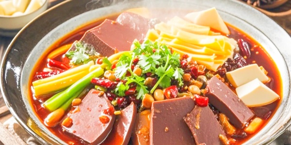 Chongqing travel,<a class='seo-content-a'  target='_blank'  href = 'https://intotravelchina.com/html/web/hangzhou/index.html'>china travel</a>,Where to eat in Chongqing,2.jpg