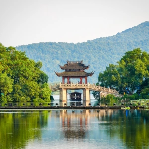 One-Day Hangzhou Itinerary Guide