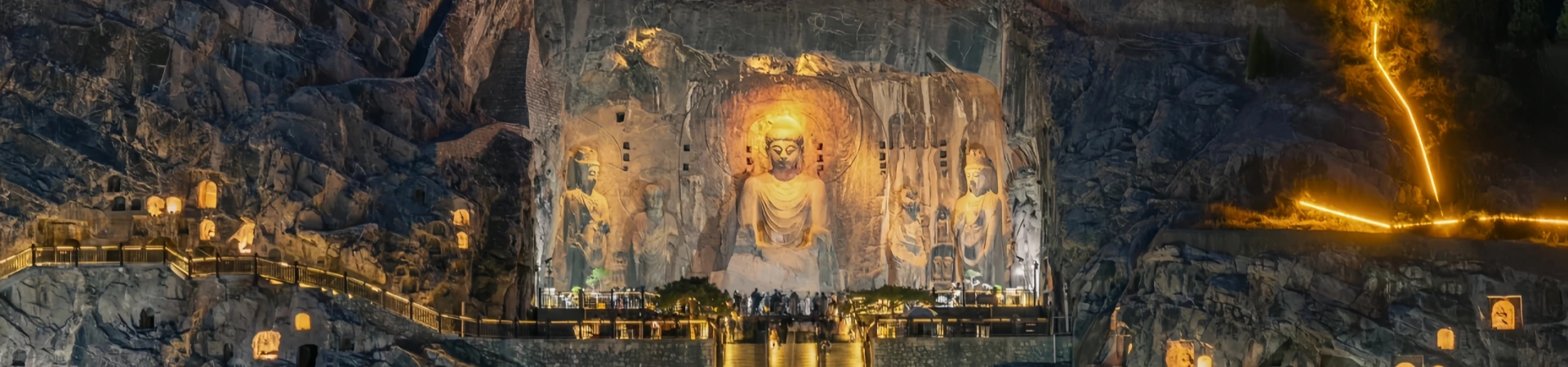 Exploring the Height of Longmen Grottoes: The Height and Artistic Beauty of a Thousand-Year-Old Buddhist Kingdom