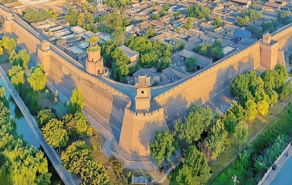 Ascending the Ancient Walls of Pingyao: A Panoramic Odyssey Through Time
