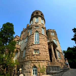 Restez en sécurité et en bonne santé à Qingdao : Guide du bien-être des voyageurs sur la côte chinoise