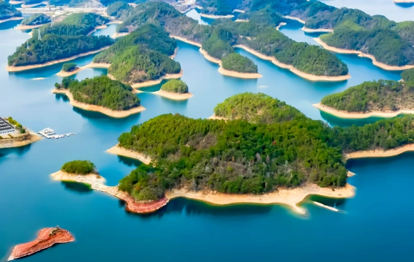 Qiandao Lake Scenic Area