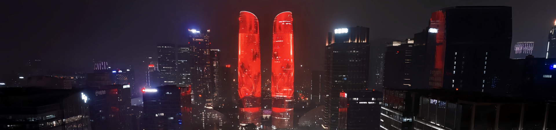 Chengdu Tours jumelles : le guide ultime des spectacles de la Sci-Fi Skyline & Light de la ville