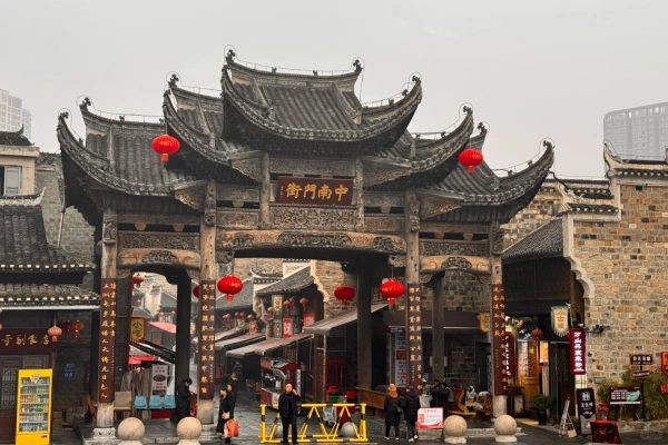 偉大なMing Border Town: ギョウの歴史の誕生地への旅とボーダー文化の6世紀