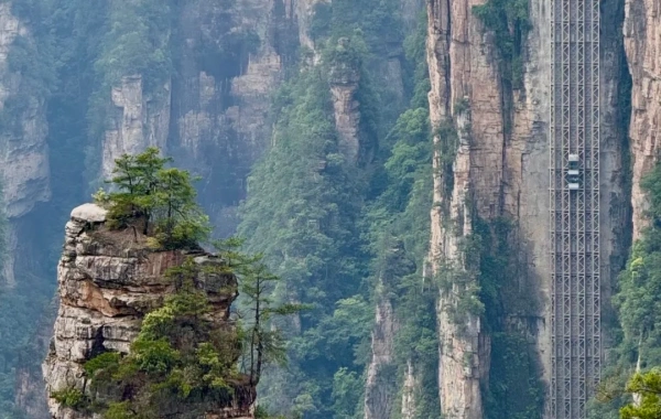 bailongtianti.webp
