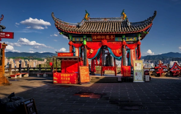 丰都鬼城.webp