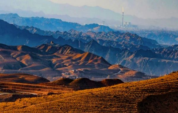 huangtugaoyuan.webp