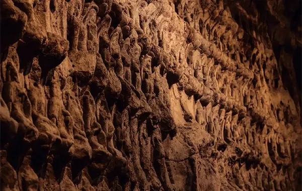 9:30 AM–Beishan Rock Carvings(北山石刻)