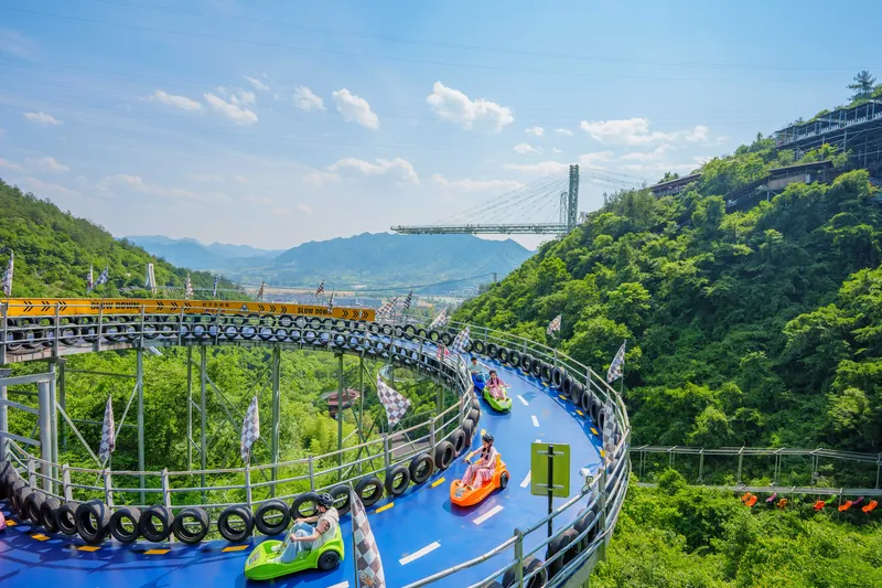Morning to Early Afternoon–OMG Heartbeat Park