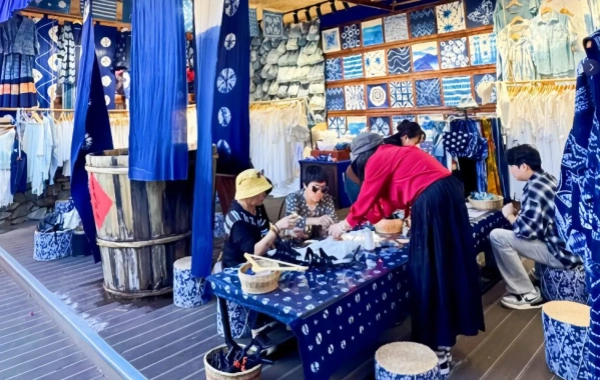 Zhoucheng Village (Art of Bai Tie-Dye)
