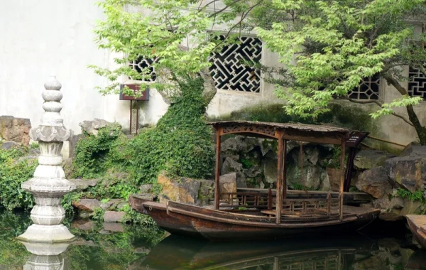 Lingering Garden(Liuyuan Garden)
