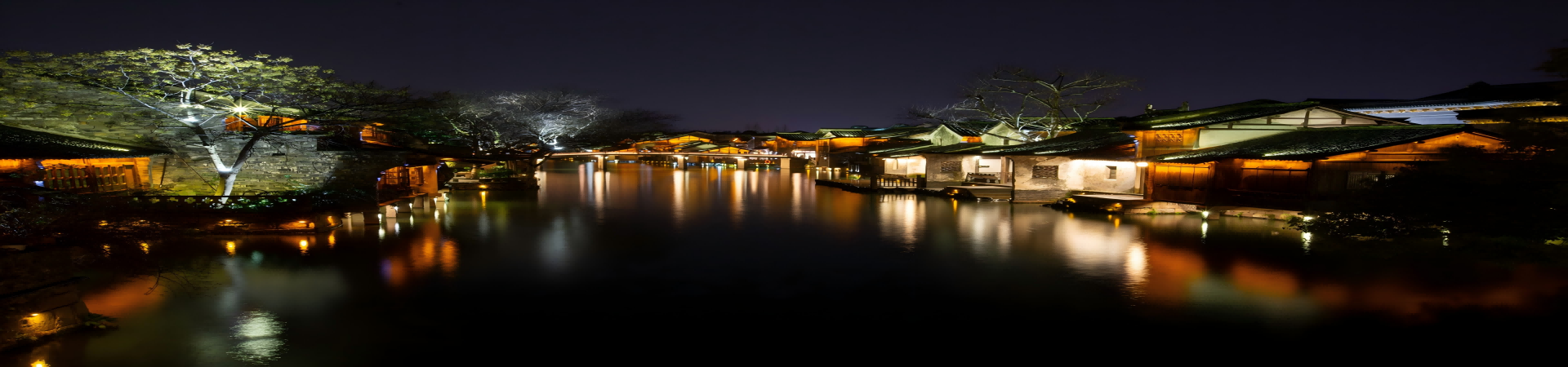 Beijing 1-day Authentic Tour: Gubei Water Town&Simatai Great Wall