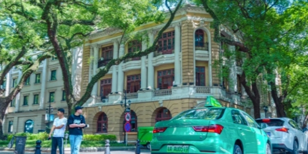 Day 3: Guangzhou - Chengdu