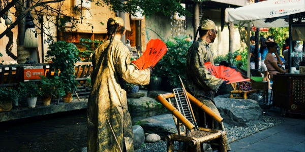 Day 3: Chengdu - Guilin