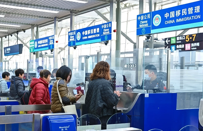 Can I use 240‑hour visa‑free transit