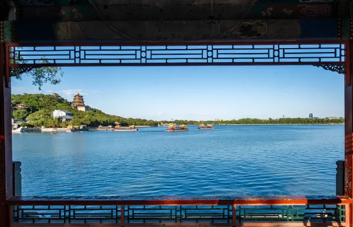 Top China Destinations for Senior Travelers: Scenic, Relaxing, and Culturally Rich Escapes