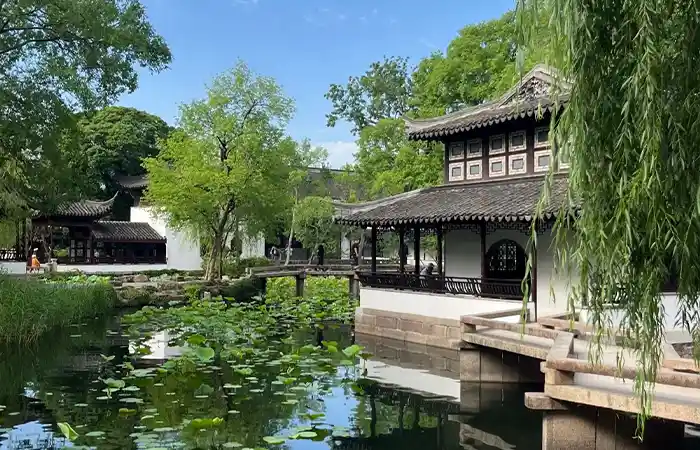 Top China Destinations for Senior Travelers: Scenic, Relaxing, and Culturally Rich Escapes