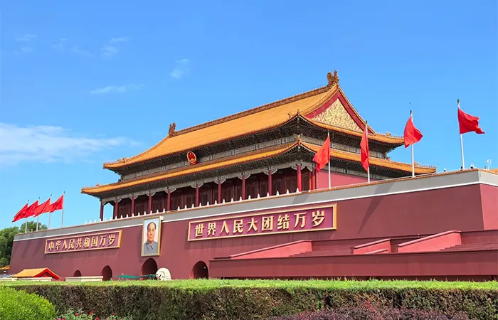 Top China Destinations for Senior Travelers: Scenic, Relaxing, and Culturally Rich Escapes