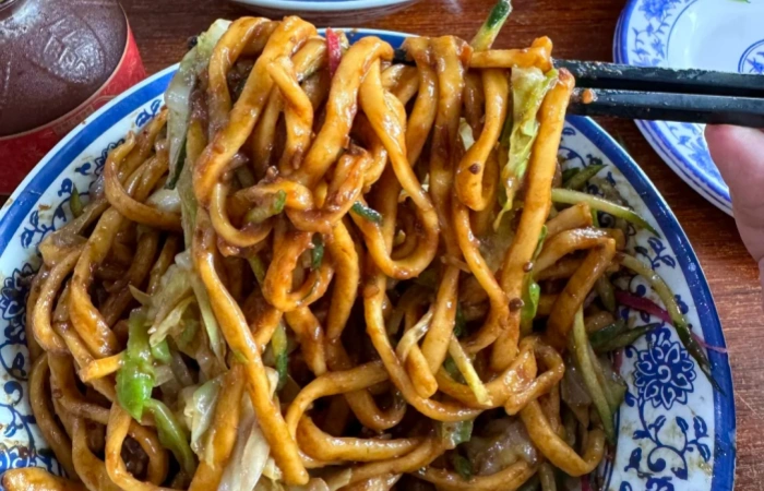 Beijing Fried Sauce Noodles